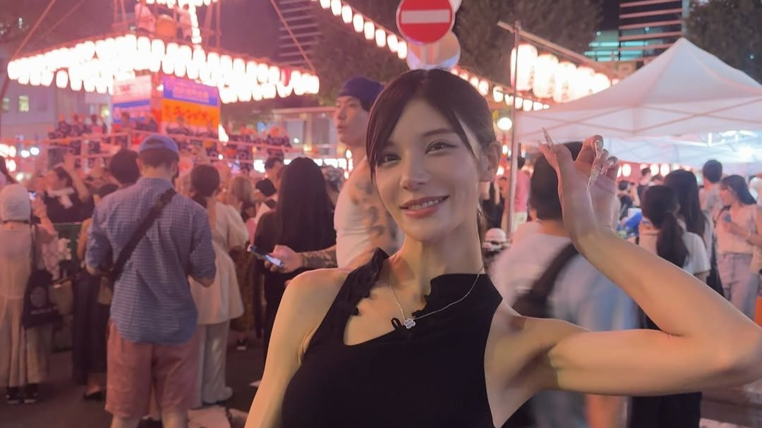 恵比寿で出会った夏の風景 ― レースクイーン・水神きき、盆踊りの夜をちらり