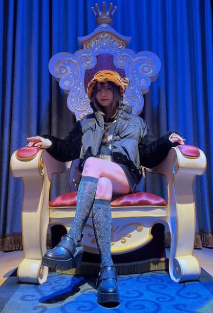 帽子が可愛すぎ！グラドル 桃月なしこ 初ディズニー！