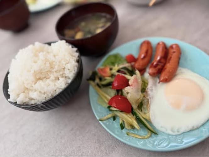 原口あきまさ、嫁ちゃんに感謝な大盛朝ご飯を披露！