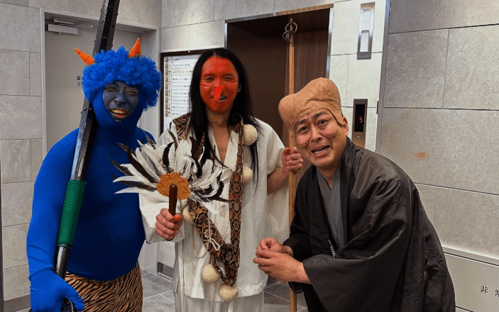 有吉弘行、サラリーマンの送別会にサプライズ参加！収録中に声援もらう