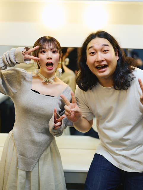 かが屋・加賀翔が写真を投稿！「Machicoさんと一緒に出させてもらいました！」広島のイベントにて