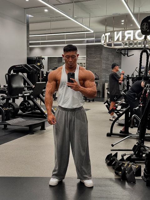 「絶好調」ボディビルダー・寺島遼 鋼の肉体を披露！「かっこよすぎ」と話題に！