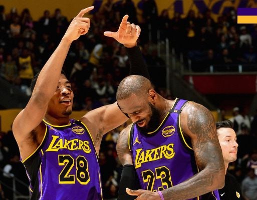 「八村がレブロンに王冠を...」オーラ全開な