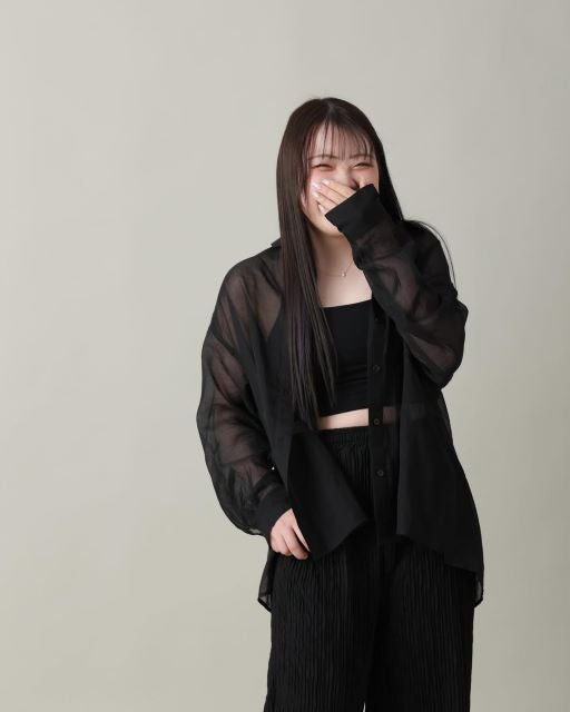 紀平梨花、キメ顔からの吹き出し笑顔が愛おしいオフショット公開