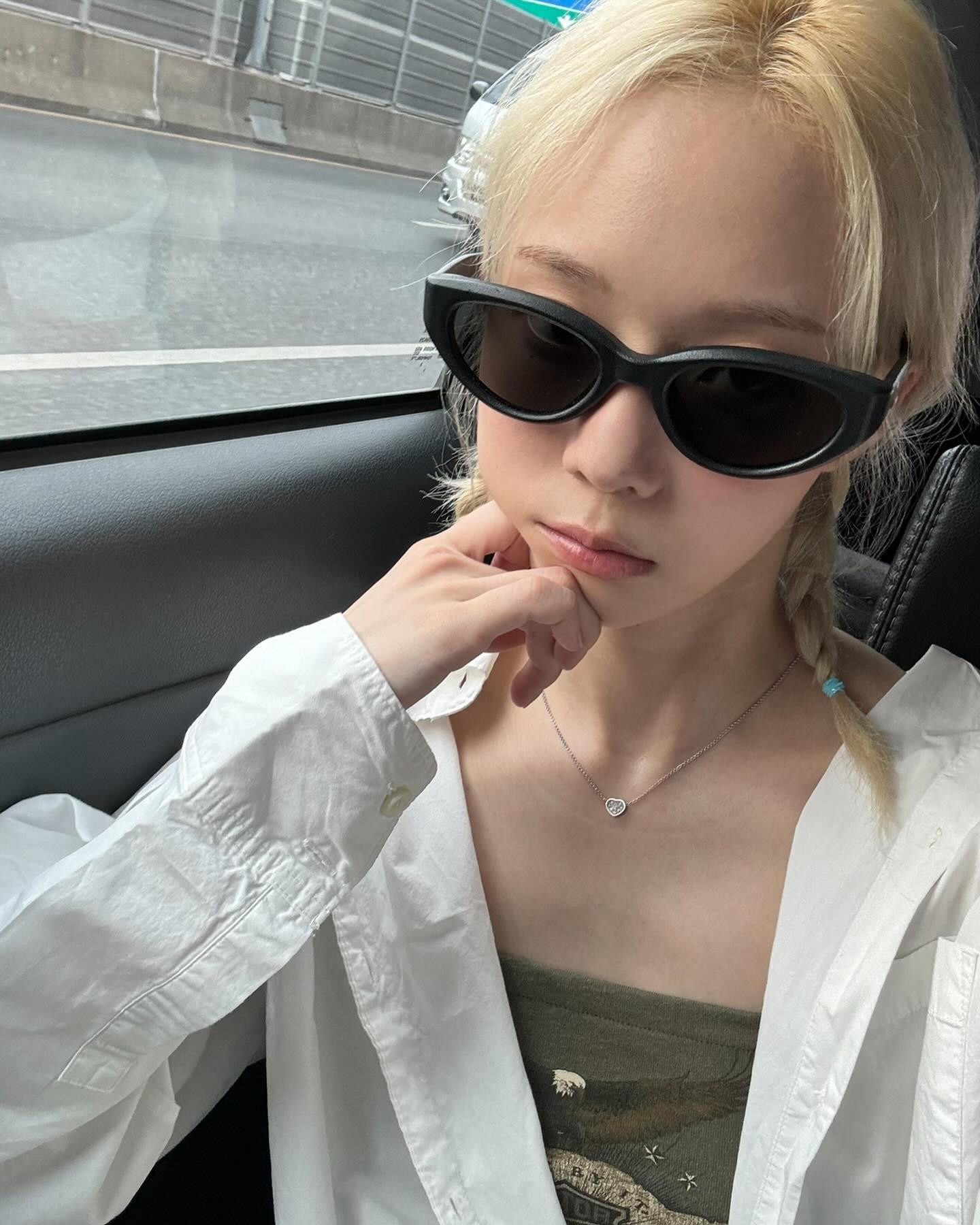 aespa・ウィンター 金髪ヘアーが話題に「so pretty🌸🌸✨」