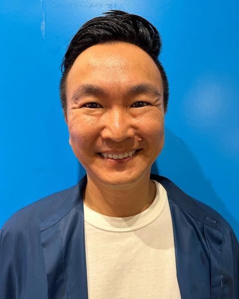 チョコプラ松尾 沖縄にいるはずのアノ人に遭遇❗️❓「似てるなぁ〜って思ってました🤣」