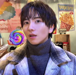 板垣李光人、新CMで“冬のコート”ファッション披露！“大好きな季節がやってきました”