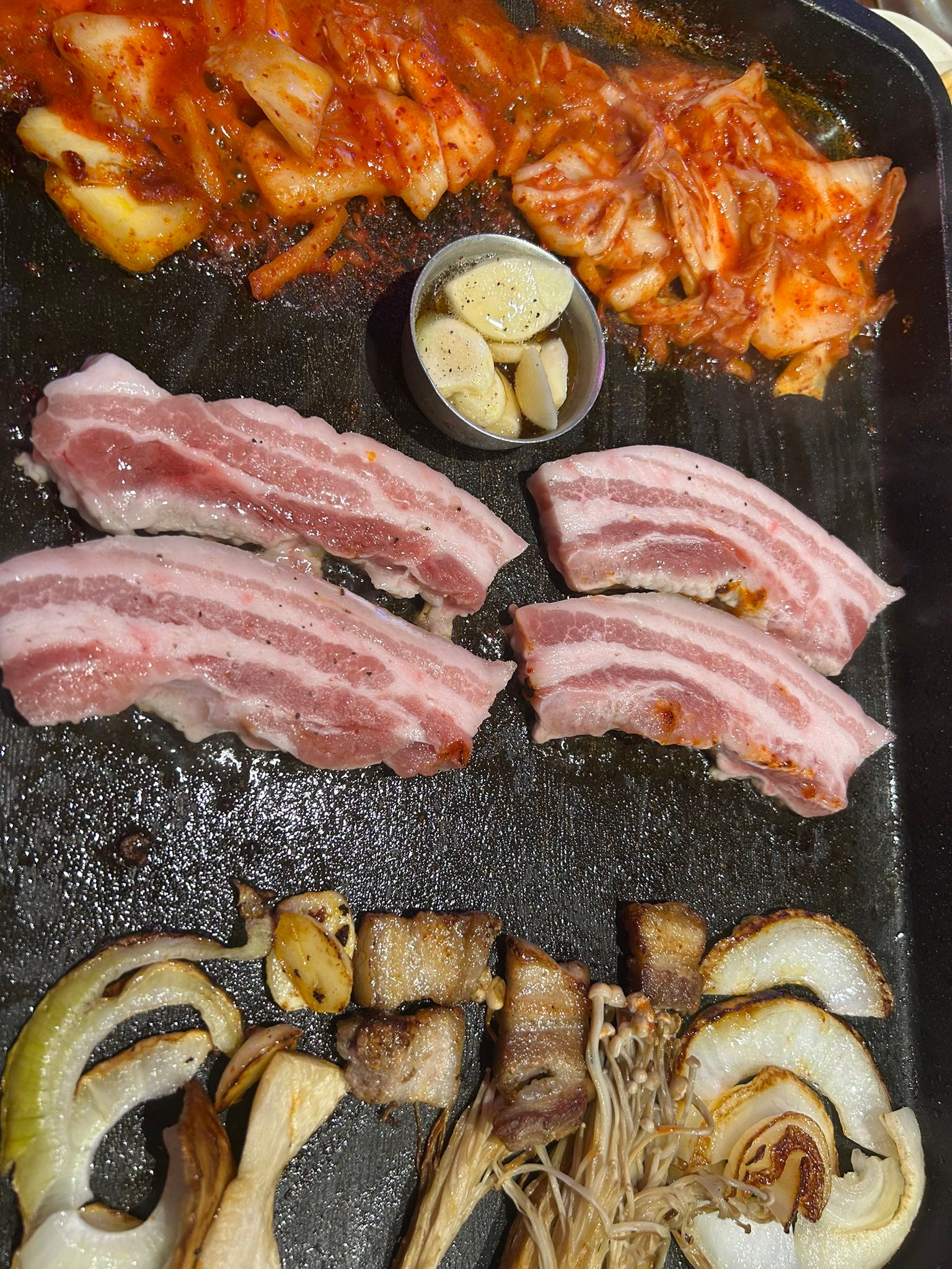 福田雄一がアンダーニンジャの撮影場所の近くで偶然ロケ！クランクアップ後の役者とともに〇〇を食す！