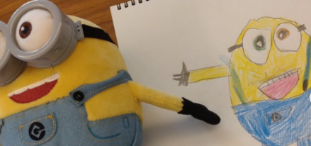 親ばか！？中村仁美、三男のユニークな作品にほっこり！「高層ビルになったオレ」に爆笑