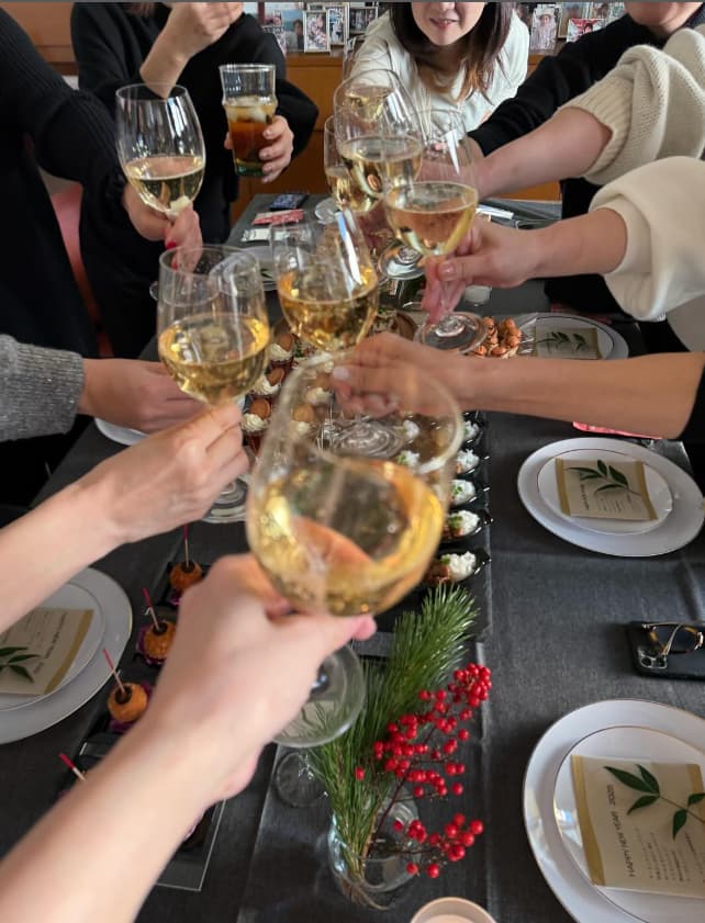 渡辺満里奈、毎年恒例?ママ友会のショットを公開！「素敵なアイディア真似してみたい！」