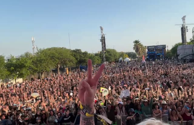 ワンオク・Takaがメキシコでのライブの盛り上がりを動画で公開！