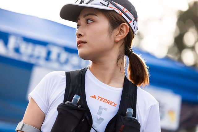 FTR50K年代別女子1位の井上咲楽、オフショで見せた表情が「かわいい＆カッコいい」と話題！