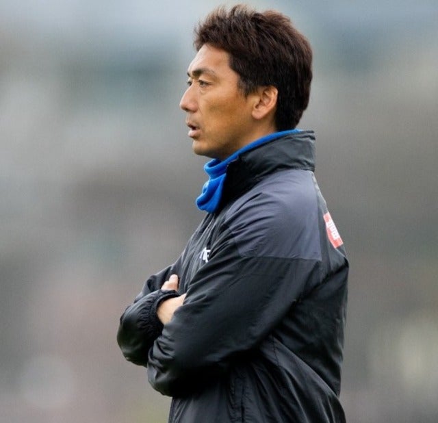 川崎フロンターレのカブレラがトップチームの二階堂悠コーチの退任を発表！