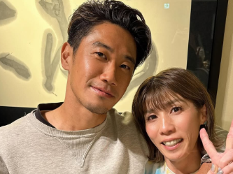 吉田沙保里、サッカー界のレジェンドと初対面！豪華ショット公開