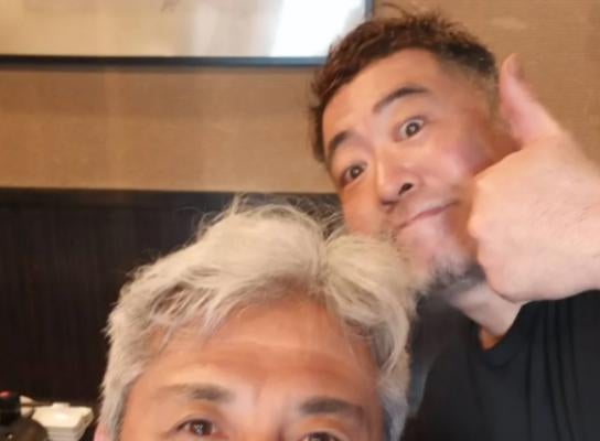 緒方耕一、中畑さんの息子さんのお店で“貴重なひととき”を満喫！