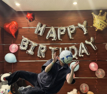 「今年はベビーも一緒ですね」50歳の誕生日を迎えたのはあの大物芸人！