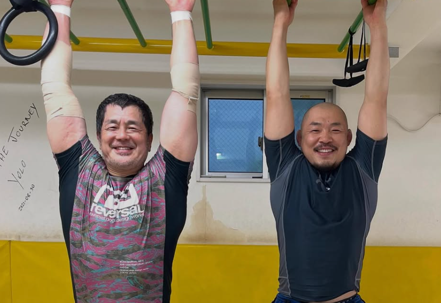 トレーニング愛炸裂！髙田道場主宰・元格闘王のストレッチ姿に注目