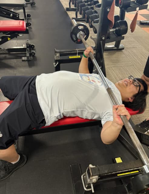 「GYM DAY」プロゲーマー・どぐらがプロゲーマー・カワノと共にジムで身体を鍛える！