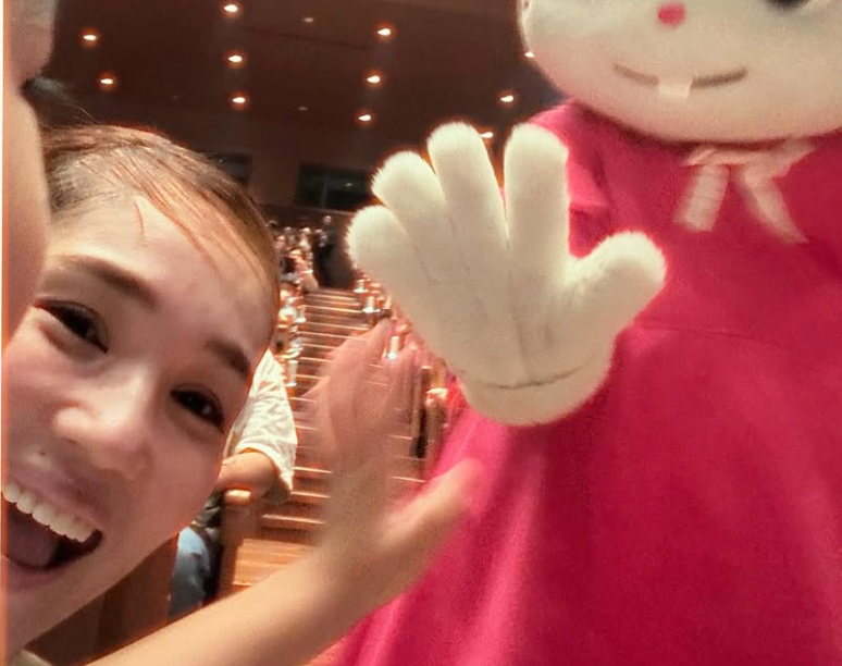 爆笑！平野ノラが三世代でしまじろうコンサートを満喫