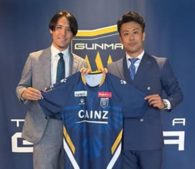 ザスパ細貝萌、ホットスタッフ群馬グループ代表と共に新たな挑戦を誓う