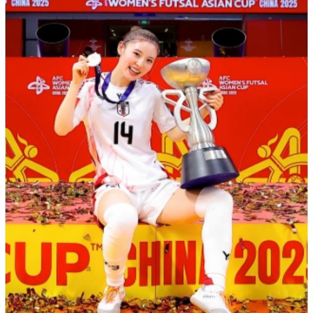 フットサル・松本直美、アジア制覇とW杯出場権獲得を報告「この想いを糧にして、また一歩ずつ進んでいきます」