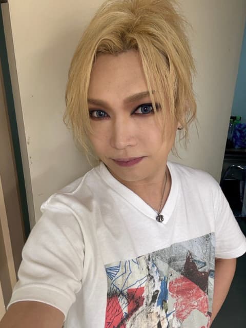 「12月の有明アリーナまでしっかり頑張ります！」ゴールデンボンバー・鬼龍院翔が全国ツアーを実施！