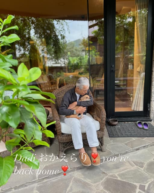 結城アンナが愛犬の様子を公開