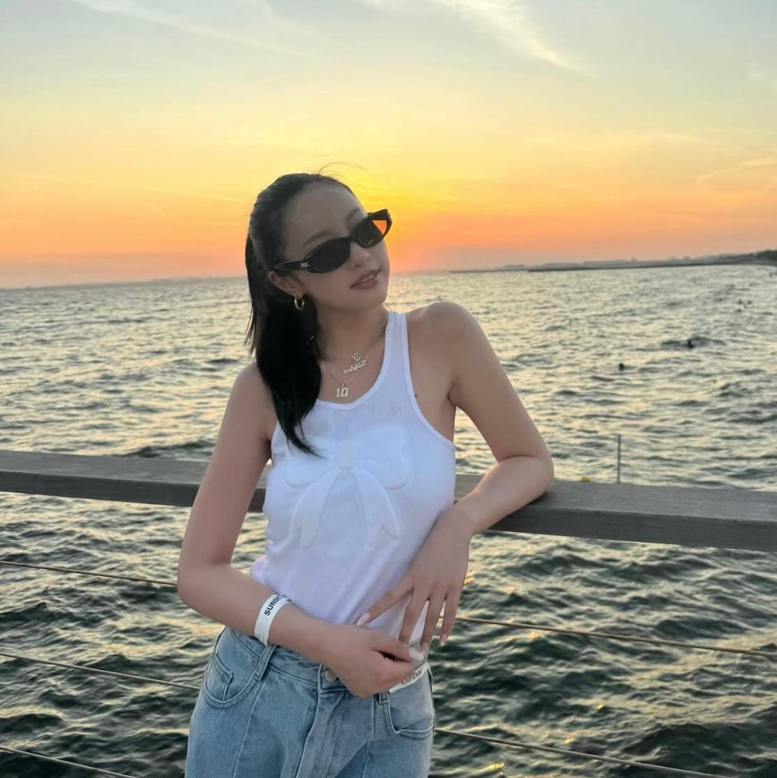 夏が似合う女！人気YouTuber エモい写真を公開