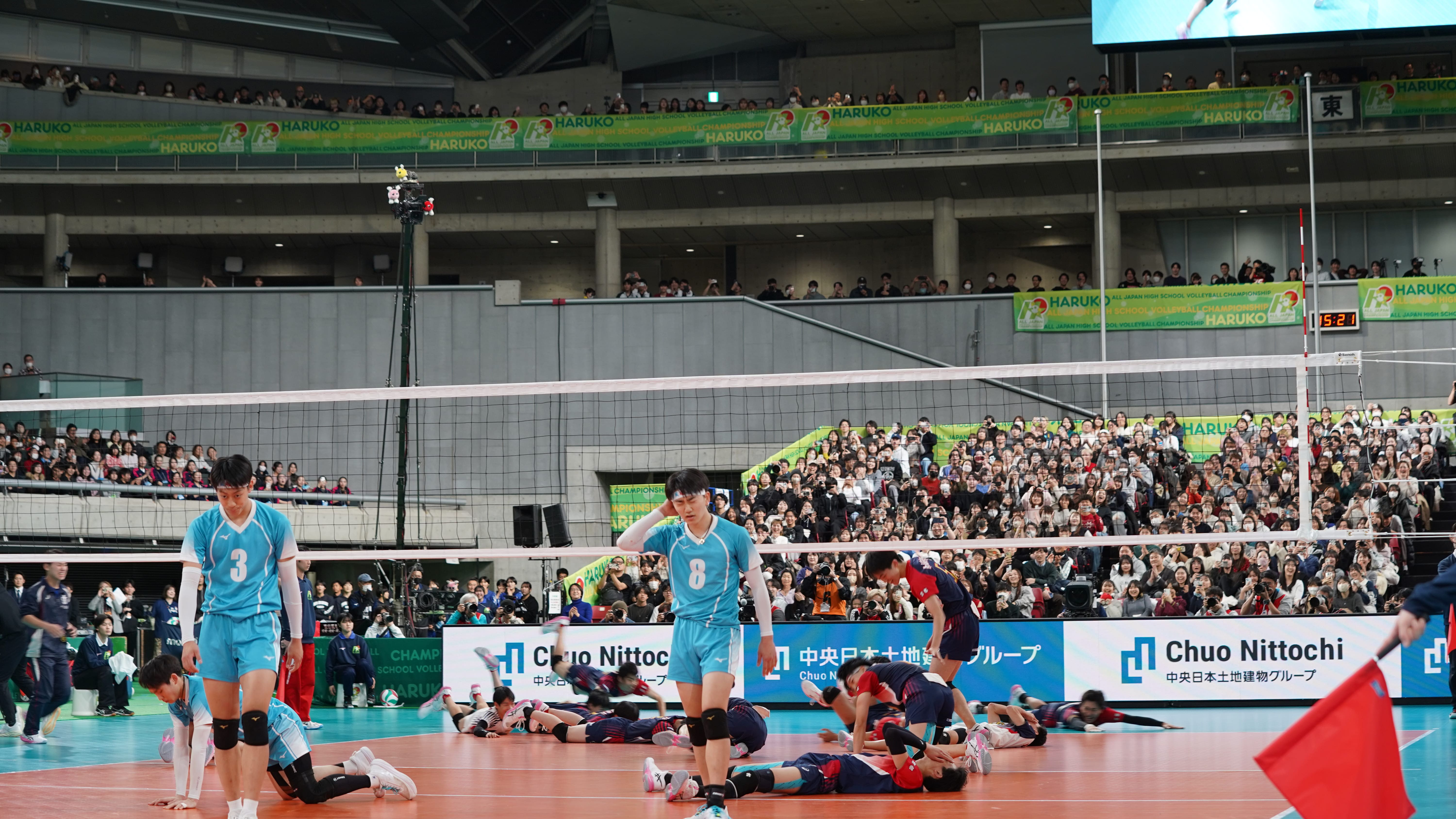 東山が清風との激闘制し6年ぶり春高制覇　髙橋藍擁した2020年以来の頂点