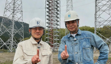 雷の威力に迫る 中山秀征がロケオフショットを公開