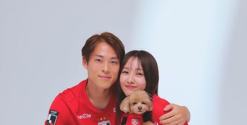 浦和レッズ・渡邊凌磨、モデル・前田希美が電撃結婚！！