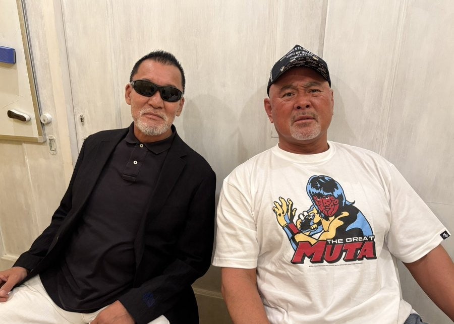 武藤敬司×蝶野正洋、絶妙コンビでトークショー続行中「全然ネタは尽きないな！」