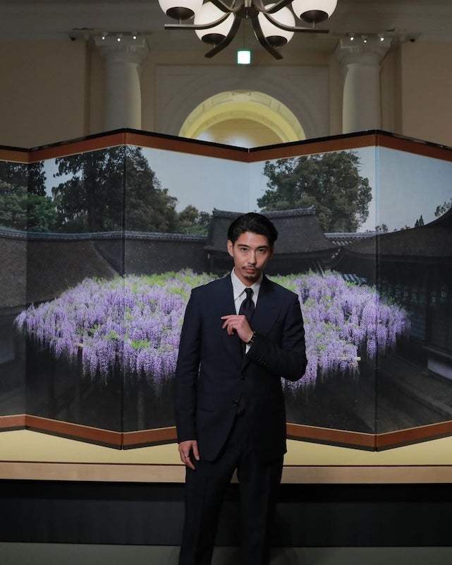 あの超人気俳優の劇的変身に「え、まってダンディーすぎるでしょ」の声多数