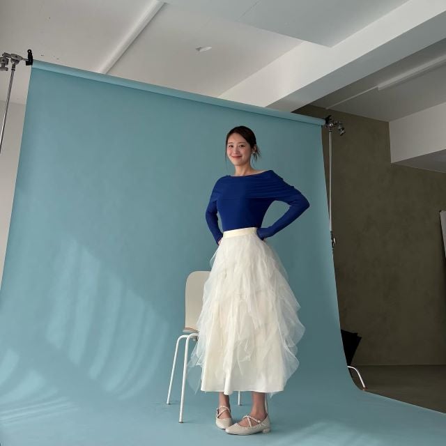 元乃木坂46・高山一実、衣装着こなす最新ショットにファン歓喜