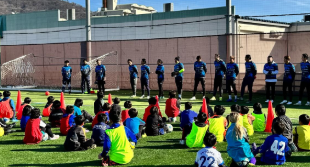 元サッカー日本代・表坪井慶介、「トラルドGKスクール10周年記念イベント」で山梨の子どもたちと交流