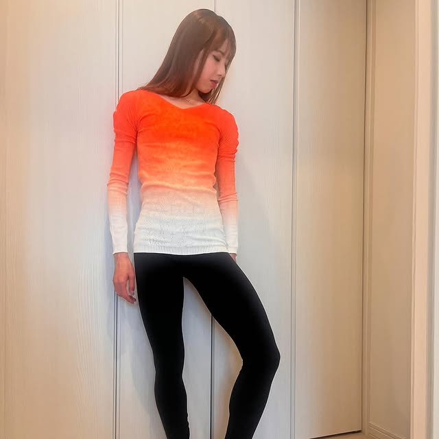 明大在学スケーター・住吉りをん、スレンダー美ボディ際立つ"ぴったりニット"姿にファン溜息