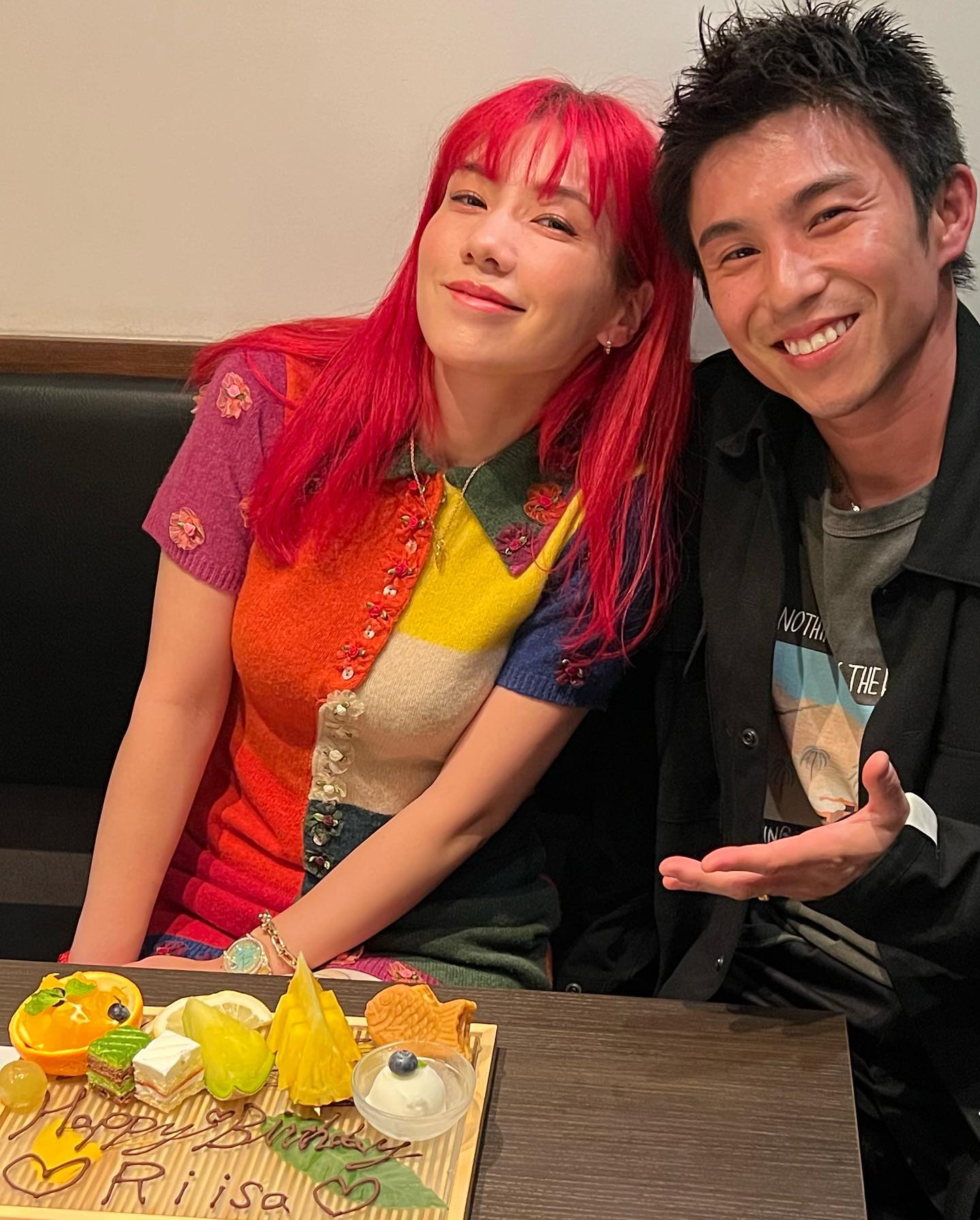 祝33歳🎊仲里依紗、夫へ感謝のメッセージ💖「既読無視しても、寝坊しても...」