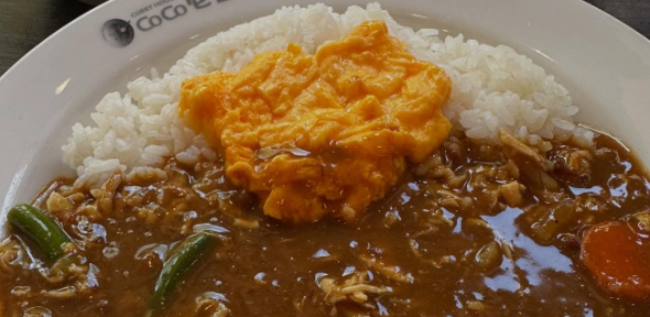 「これは絶対うまいやつ！」ハチミツ二郎、カスタム全開の“最強カレー”を公開
