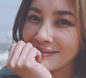 「がんばれ」の想いを乗せて――瀬戸朝香、旅立つ飛行機に手を振った“母の目線”に共感の声