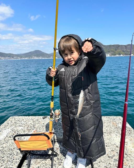 村重杏奈の弟・しょうま が魚釣りに挑戦