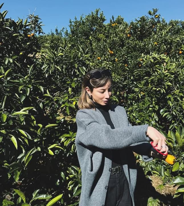 加藤あい、休日ショットを公開！コーデにも注目が集まる！