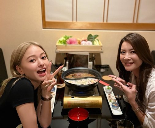 “舞香姉ちゃま”と７時間語る火鍋デート