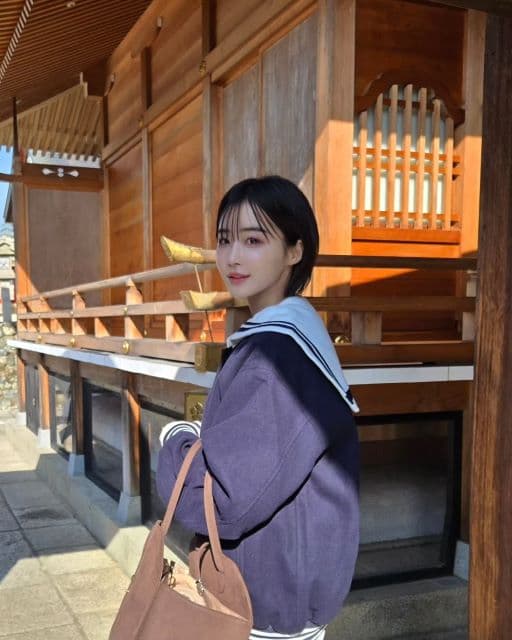 「爆美女」休井美郷、初詣で見せたショートカット姿が少女過ぎると話題に！