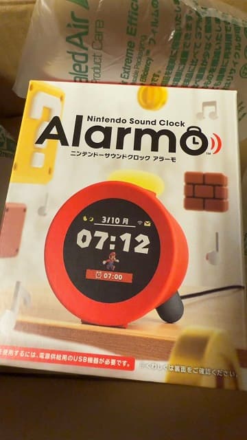 「お掃除にいきたい」ゲーム好き声優の”ベッド周り事情”にファン爆笑