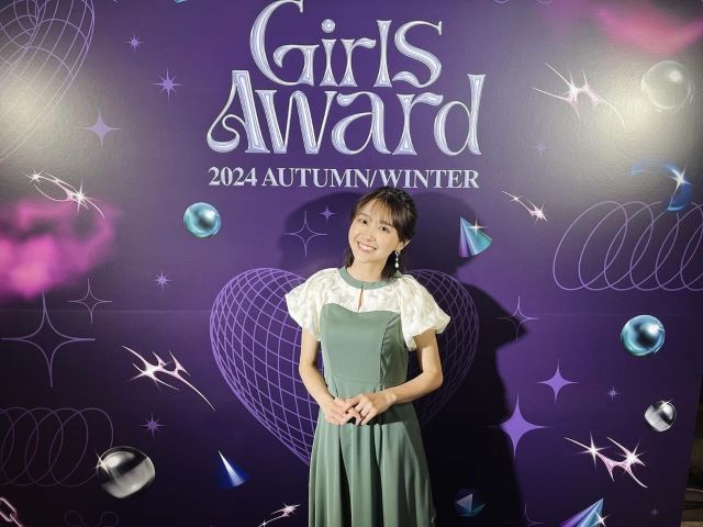 「全部がキラキラ」TBSアナ・若林有子、ガルアワ出演ショットの煌めく笑顔が可愛すぎると話題！