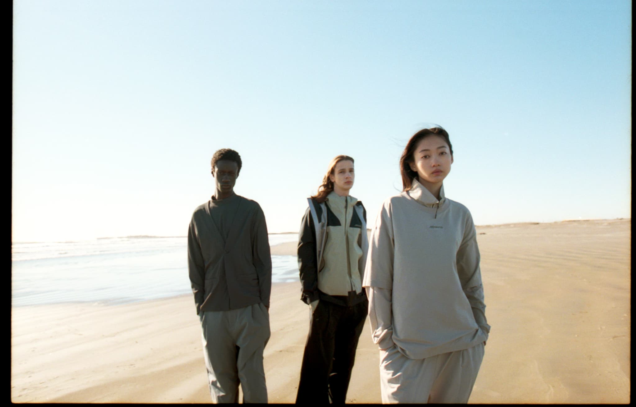 ミズノ、スポーツテクノロジーとファッションを融合した「ミズノスポーツスタイル」アパレルを発売