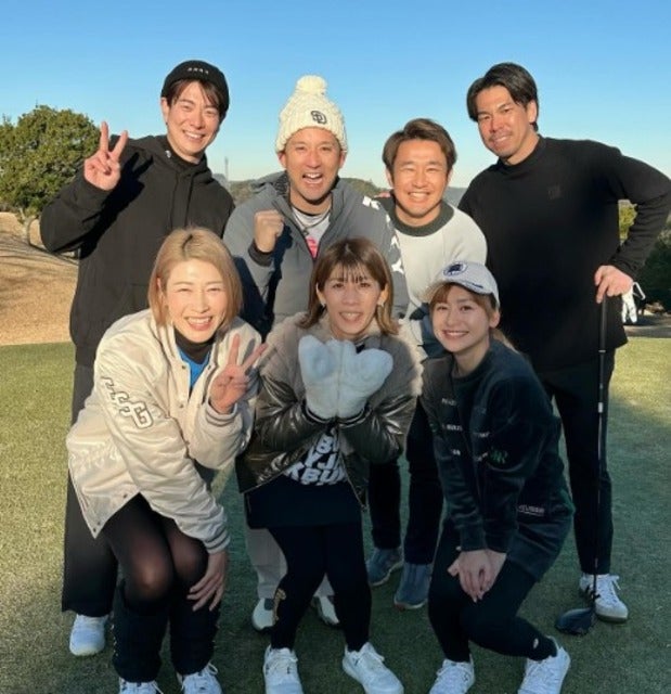 「池越えショットに成功！」吉田沙保里がアスリート仲間とゴルフ！