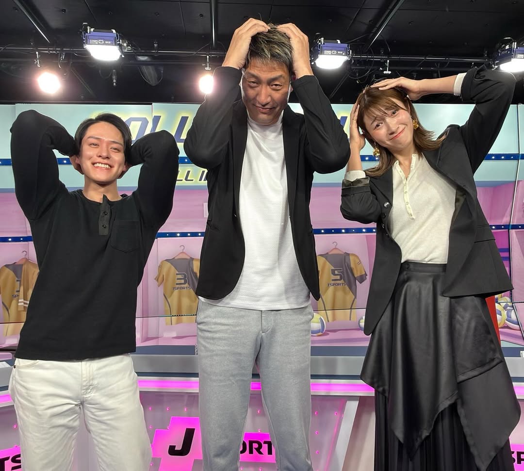 狩野舞子、SVリーグ情報番組に出演　オールスター直前の和やかオフショット公開