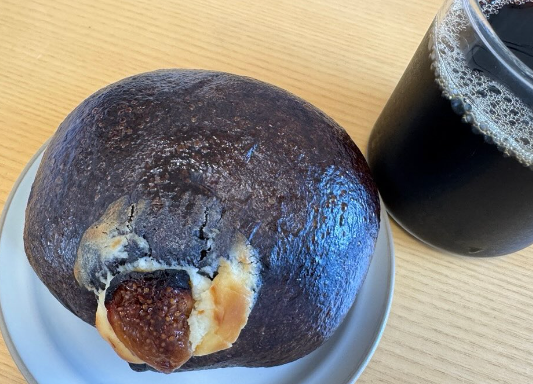 贅沢な味わい！小川麻琴が堪能した大人のいちじくベーグル