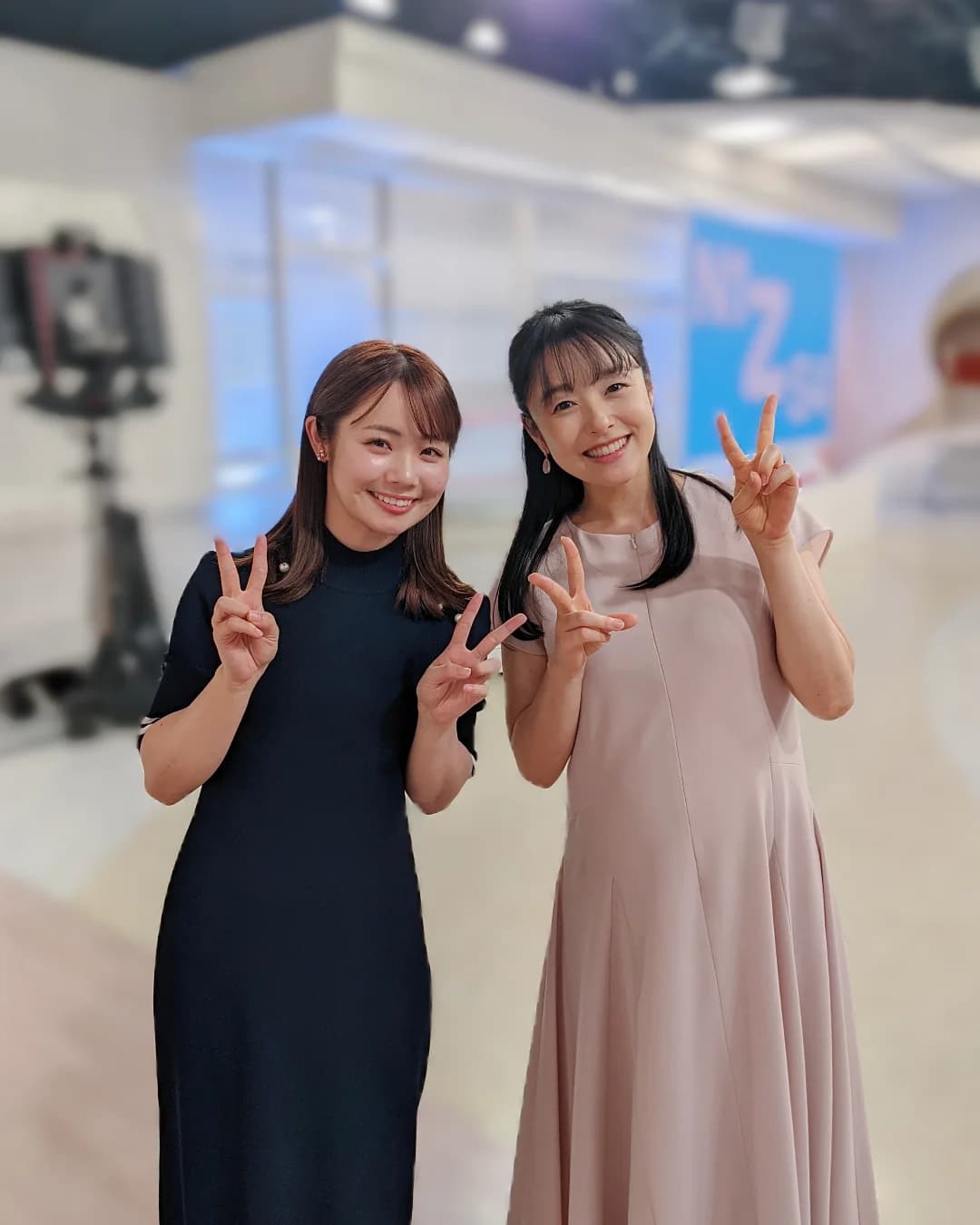 フリーアナウンサー・米澤かおり、Oha!4での参院選開票速報を頑張ったあのアナとツーショット！